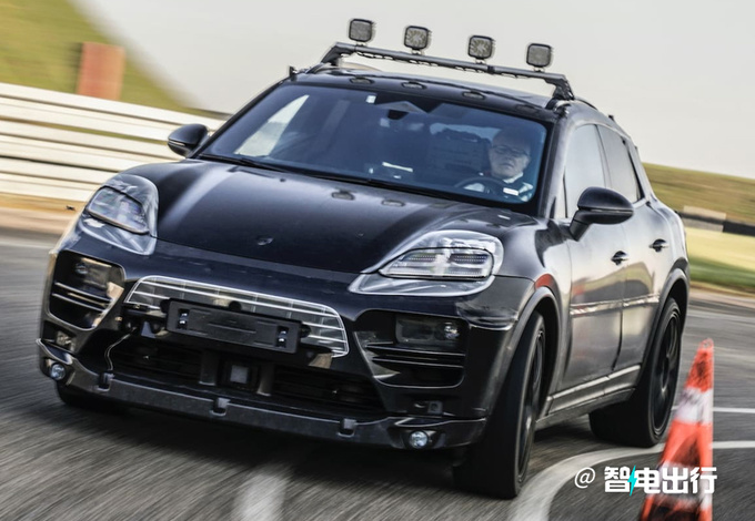 Porsche's new Macan revealed before the end of the year/interior fully refurbished - Figure 2