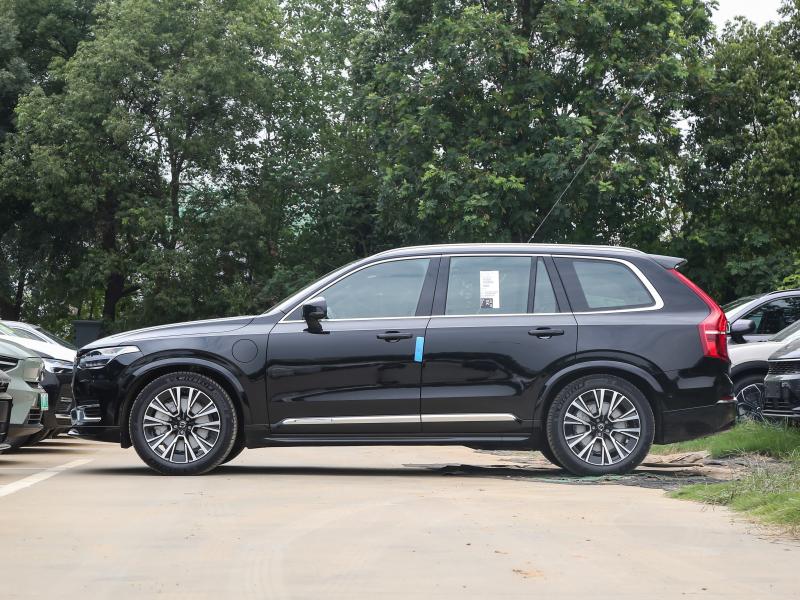 临沂沃尔沃XC90新能源特价出售，特价70.89万！赶快行动